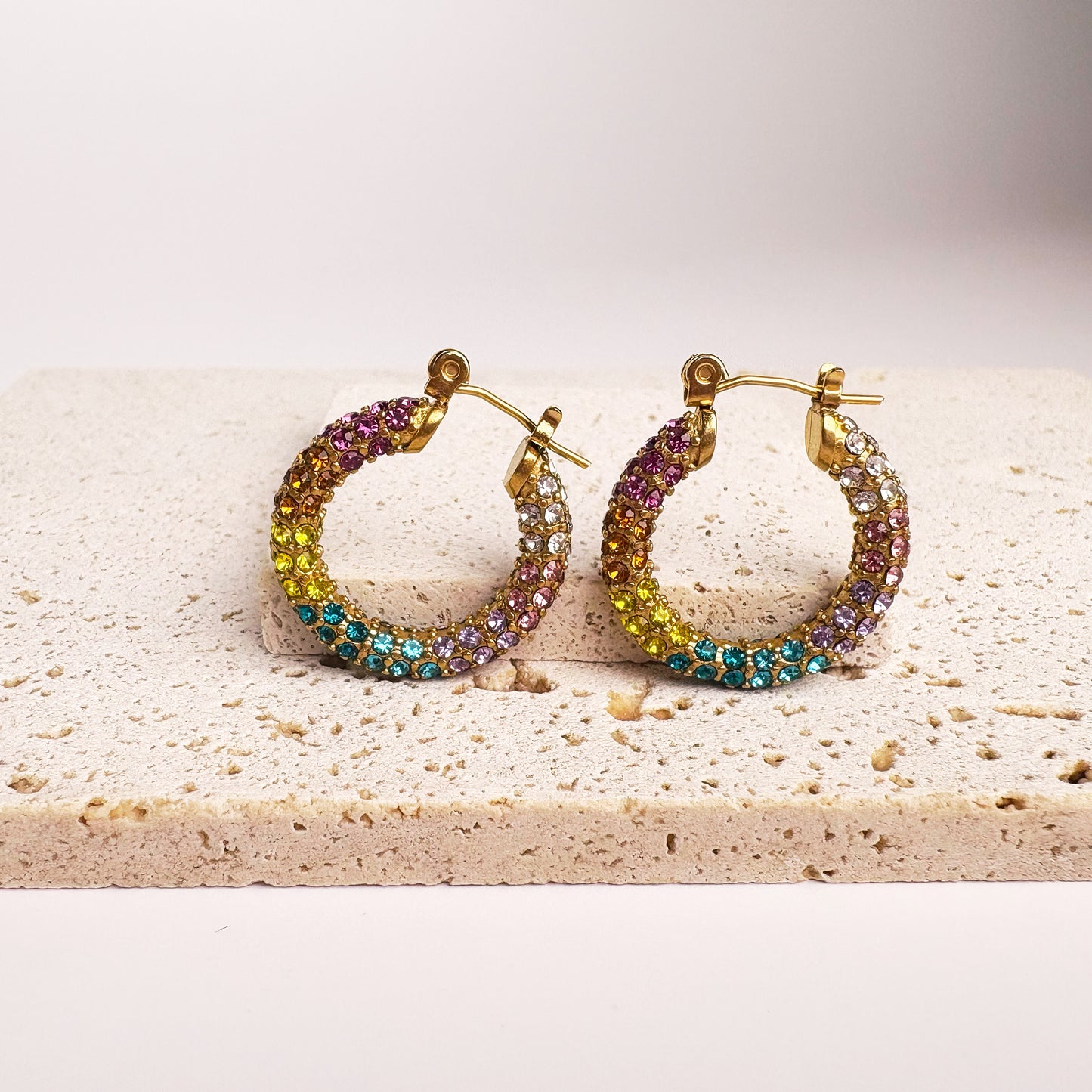 Rainbow hoops